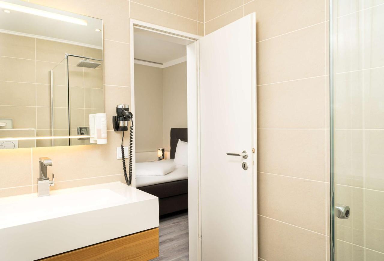 Elaya Hotel Hannover City ภายนอก รูปภาพ