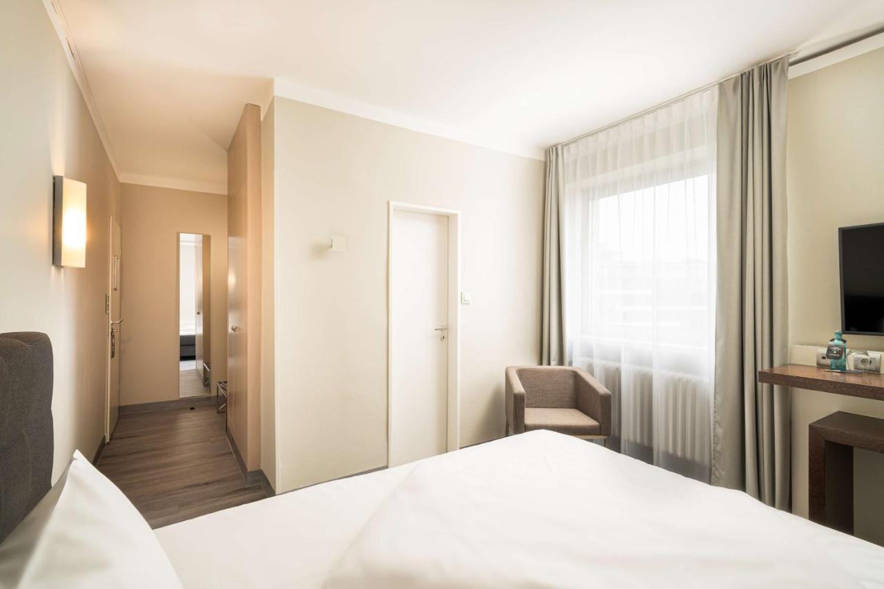 Elaya Hotel Hannover City ภายนอก รูปภาพ